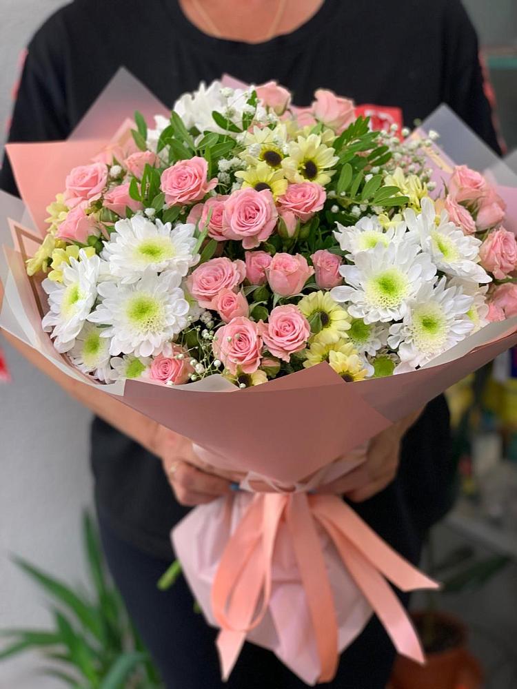 Букет цветов из: Розы и Хризантемы в Палласовке
