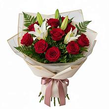 Букет цветов из:  Лилии и Розы в Палласовке