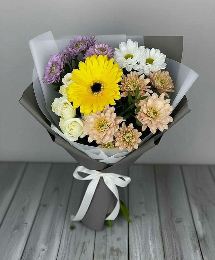 Букет цветов из: Розы, Герберы и Хризантемы в Палласовке