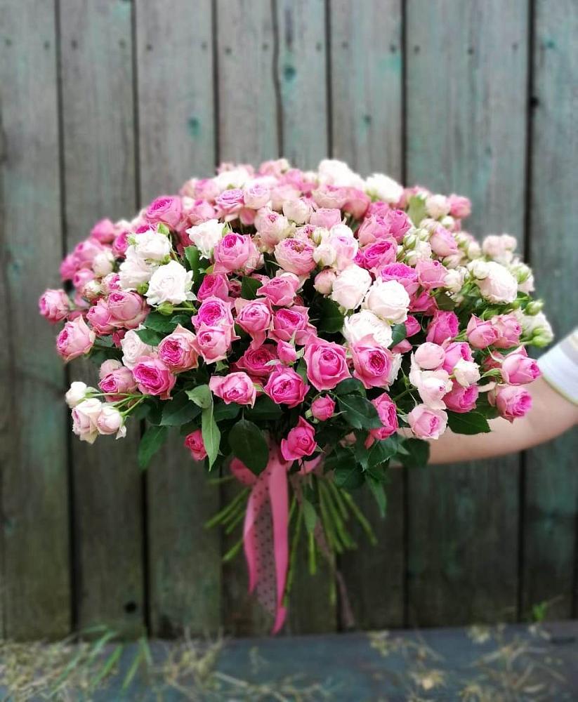 Букет Розовые кустовые розы Натали и Лав Лидия в Палласовке