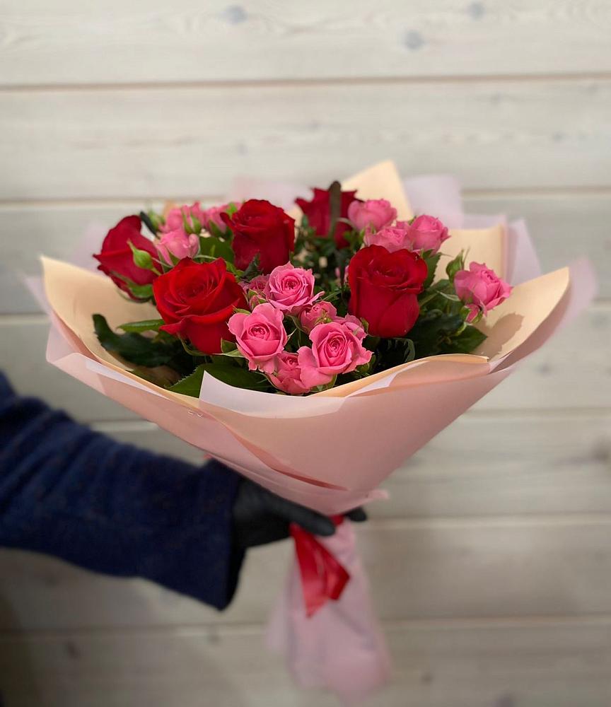 Букет цветов из: Розы в Палласовке