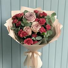 Букет цветов из:  Гвоздики и Розы в Палласовке