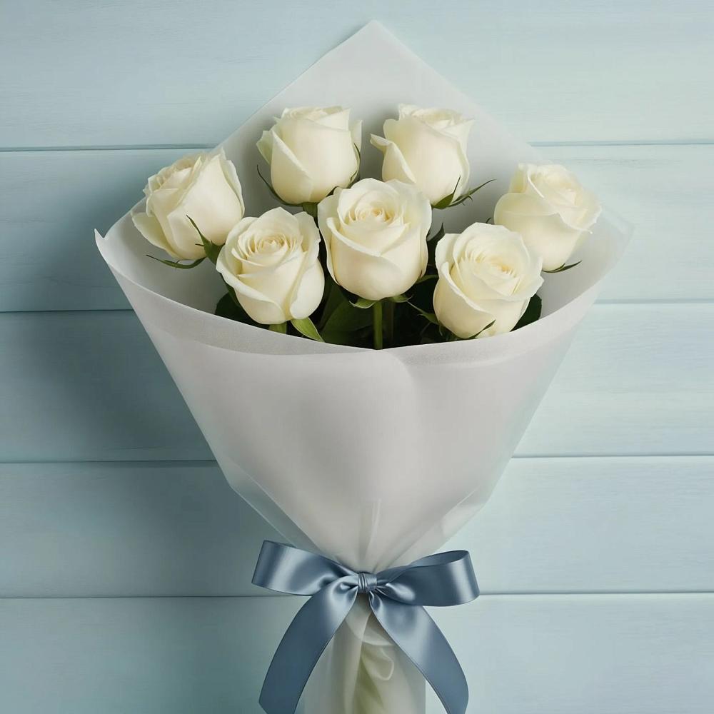 Букет 7 Белых роз Эдлесс Лав в Палласовке